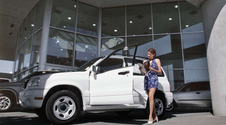 SUVs are becoming more popular among female car buyers.
