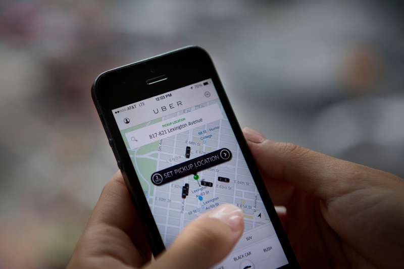 Uber App Tracks Drivers