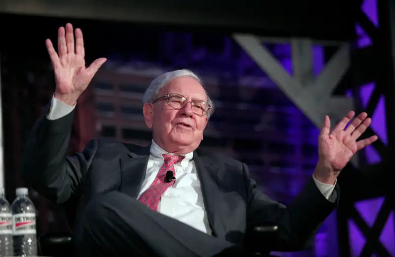 Warren Buffett Speaks At Conference Focused On Detroit's Revitalization