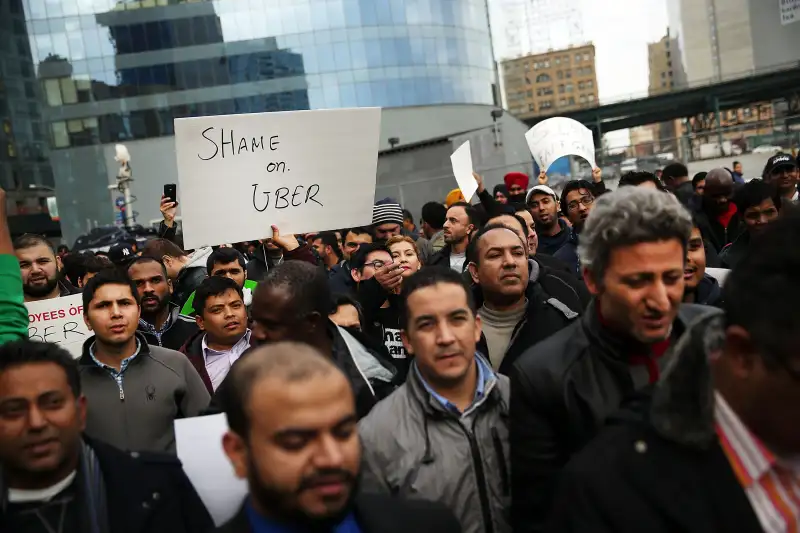 New York Uber Drivers Protest Rate Cuts