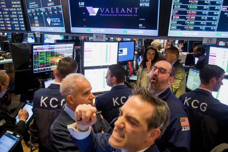Trading On The Floor Of The NYSE As U.S. Stocks Slip Amid Earnings Reports, Consumer Spending Data
