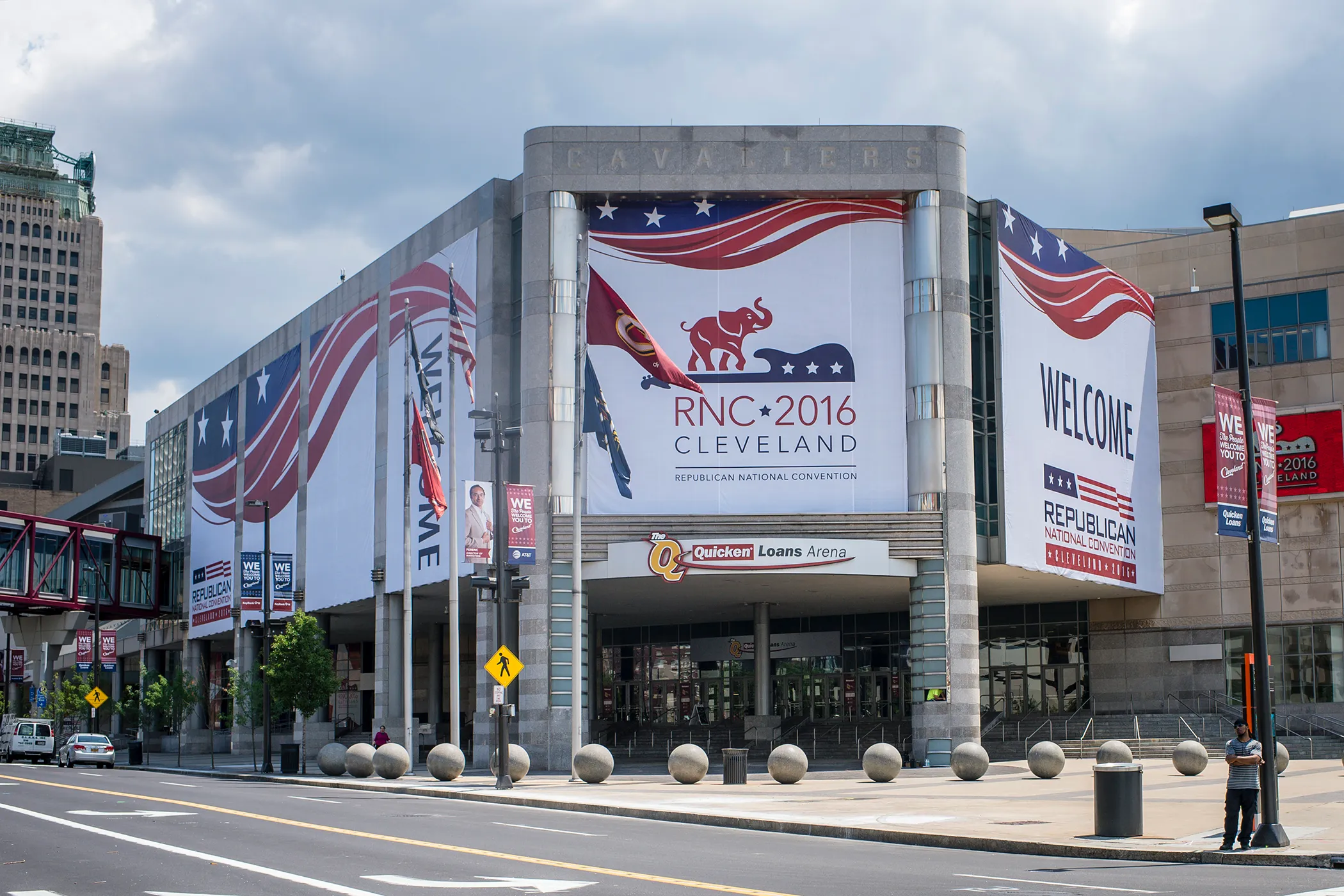 4 Tips for Renting Your House on Airbnb During the 2016 Political Conventions