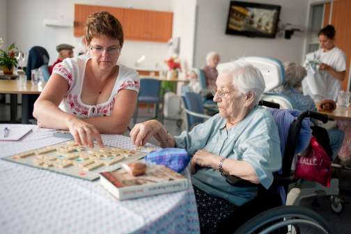 4 Ways to Ease the Search for Assisted Living