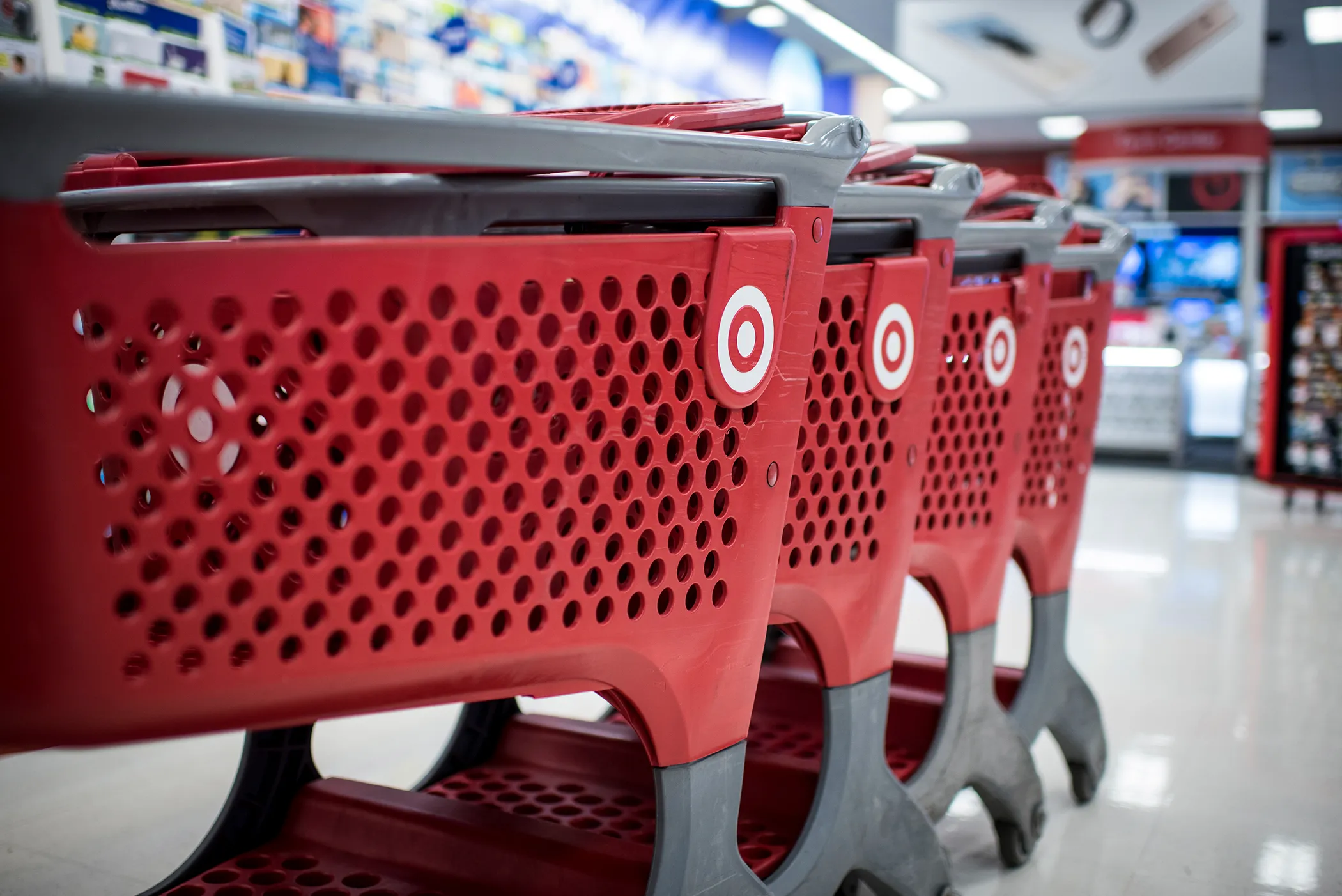 Review: Grocery Shopping at Walmart Vs. Target