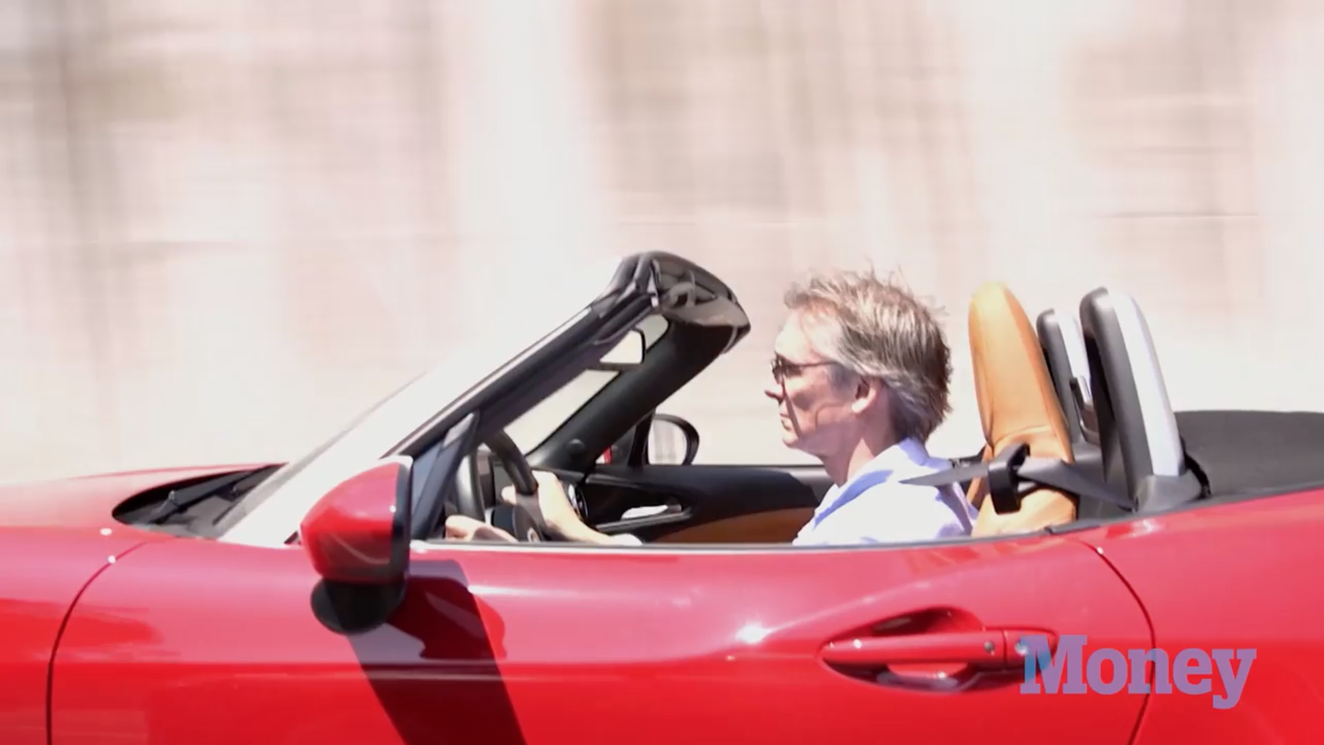 The New Fiat Spider Really Flies...at a Price That Doesn't Sting
