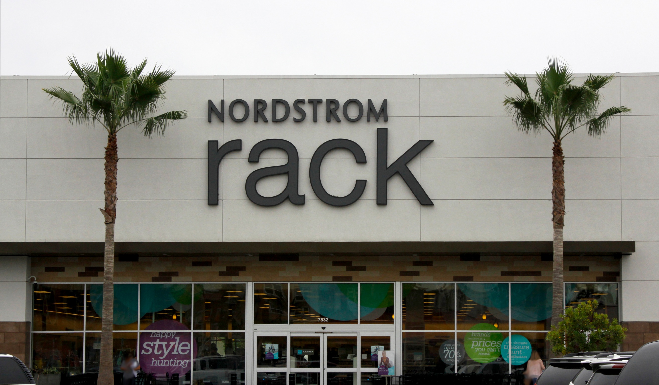 Nordstrom Rack to Aid Its Recovery Nordstrom Rack-Downtown Seattle Nordstro...