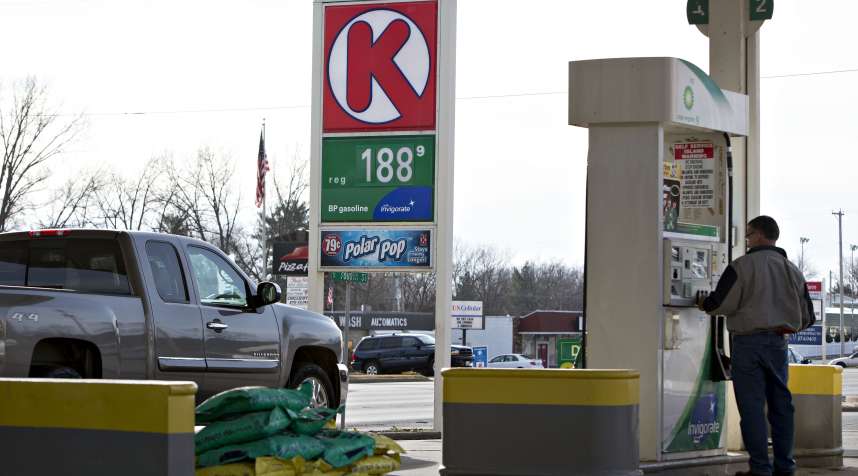 Gas prices are expected to keep falling like they did last autumn, when drivers in much of the country paid under $2 per gallon.