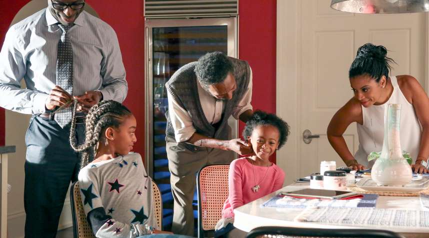 THIS IS US --  The Pool  Episode 104 -- Pictured: (l-r) Sterling K Brown as Randall, Eris Baker as Tess, Ron Cephas Jones as William, Faithe Herman as Annie, Susan Kelechi Watson as Beth