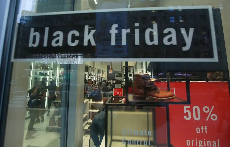 Black Friday kicks off in U.S.