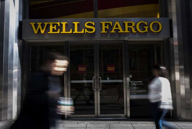 Protest Against Wells Fargo &amp; Co. As Senators Urge DOJ To Focus On Executives In Probe