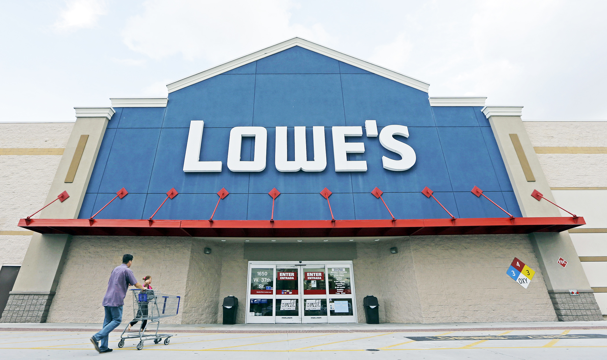 This Week's Best Deals: Walmart Clearance Sales, Lowe's Black Friday Bargains