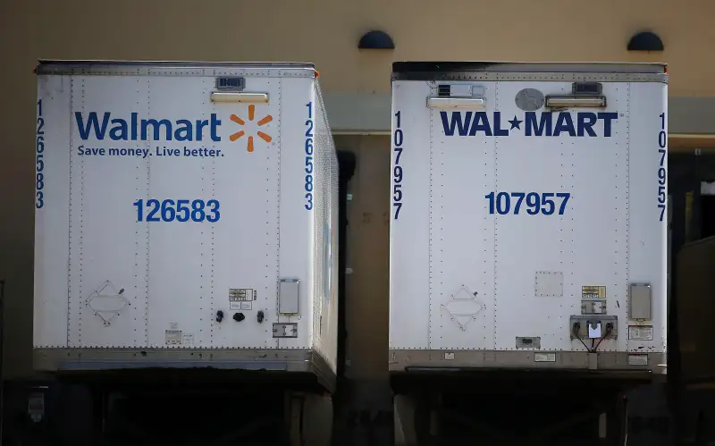 Wal-Mart Could Owe 100 Million In Back Wages To Its Truck Drivers