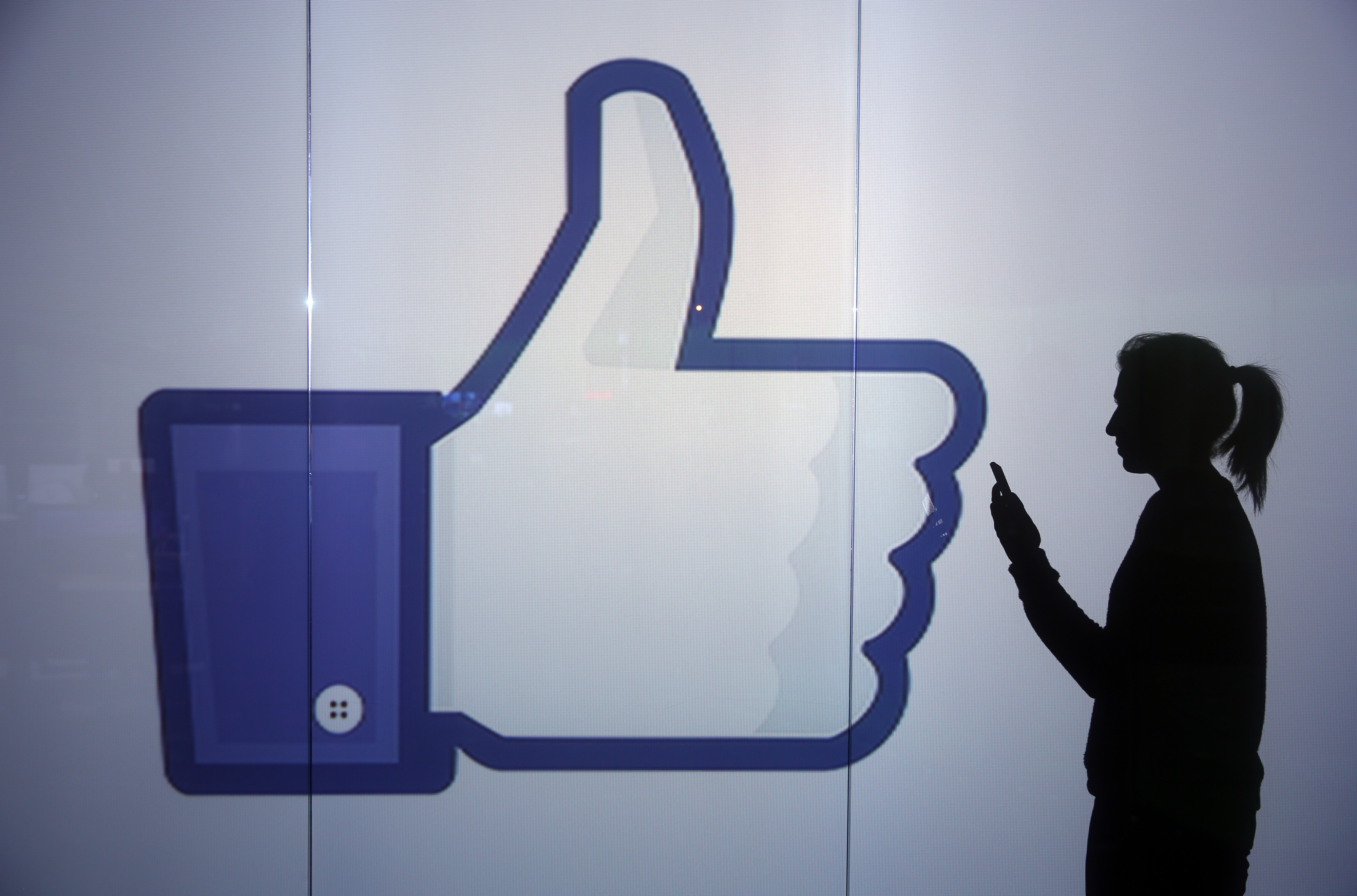 Facebook Is Testing Out Job Listings
