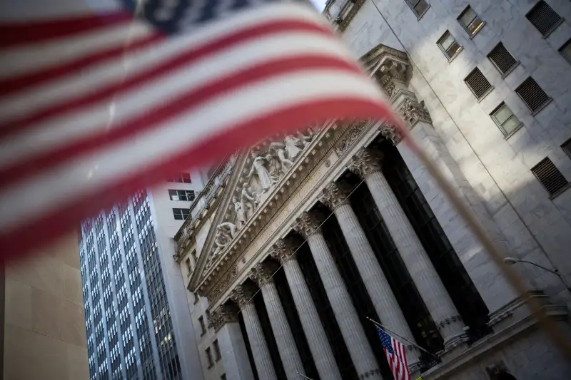 Trading On The Floor Of The NYSE As U.S. Stocks Fluctuate After Payrolls Data Amid Focus On Election