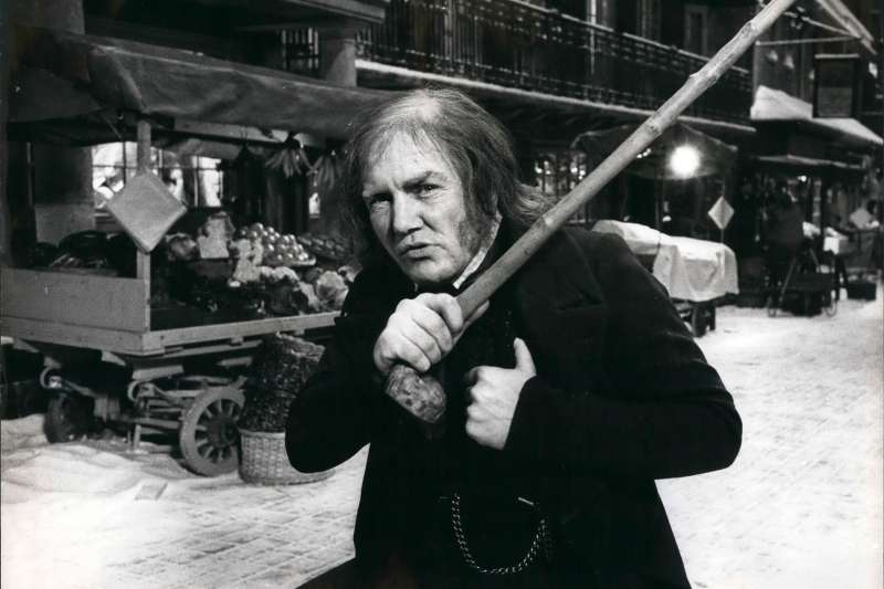 Albert Finney as Ebenezer Scrooge in 1970.