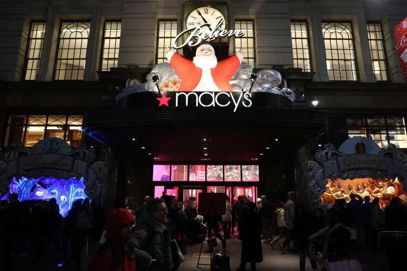 Holiday Shoppers Inside A Macy's Inc. Store Ahead Of Christmas Weekend