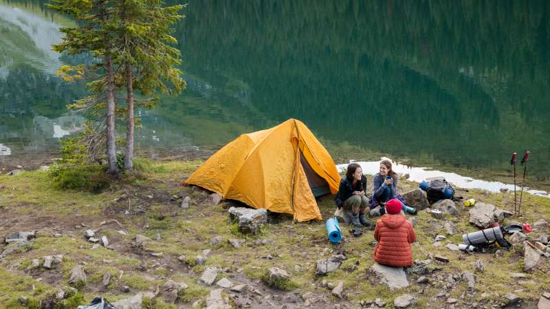 camping lake