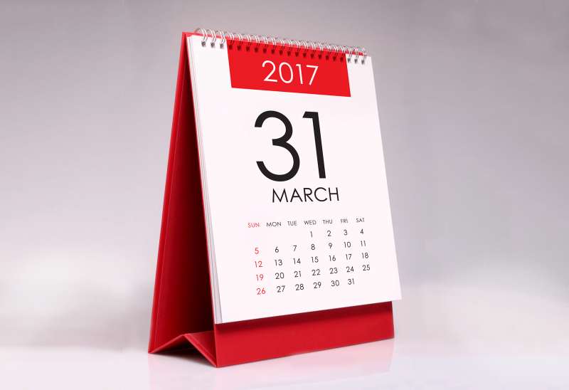 Simple desk calendar for March 2017