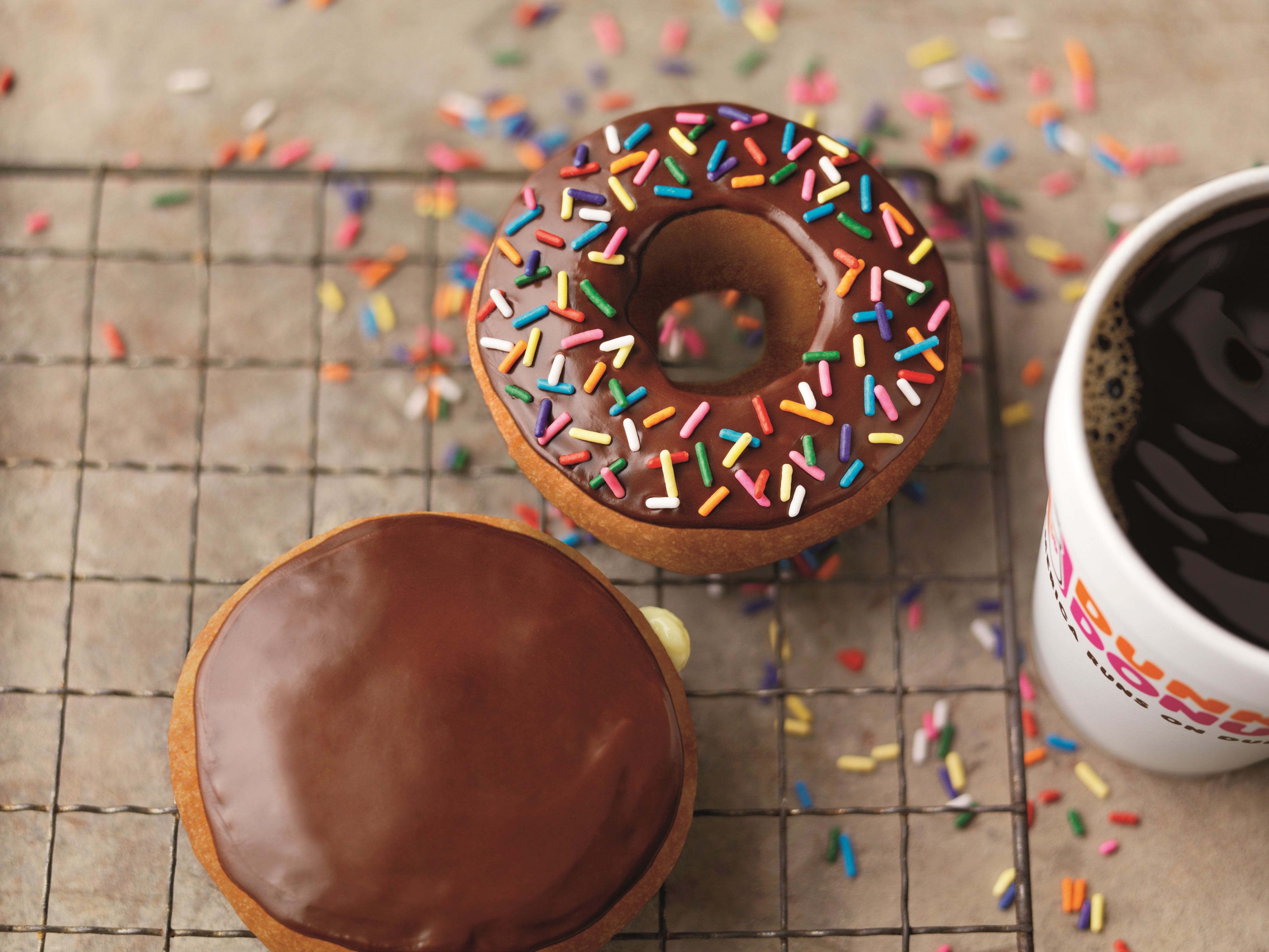 Dunkin' Donuts and Baskin Robbins Are Dumping Artificial Colors