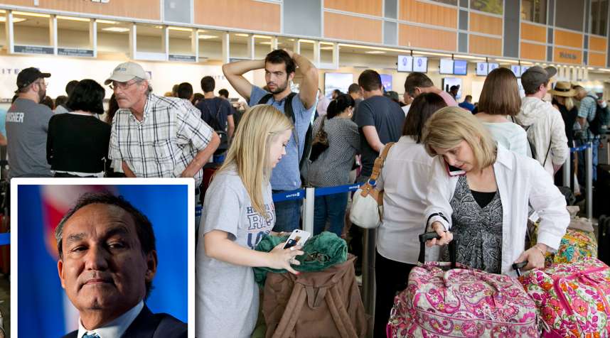 Passengers Brooke Bennett, left, and her mother Elaine Bennett wait in a long line at the United Airlines ticket counter at Austin-Bergstrom International Airport in Austin, Texas, July 8, 2015; (inset) Oscar Munoz, chief executive officer of United Continental Holdings Inc., listens during a discussion at the U.S. Chamber of Commerce aviation summit in Washington, D.C., U.S., on Thursday, March 2, 2017.