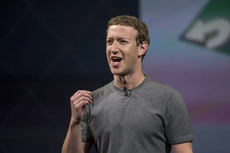 170418-young-millionaire-mark-zuckerberg