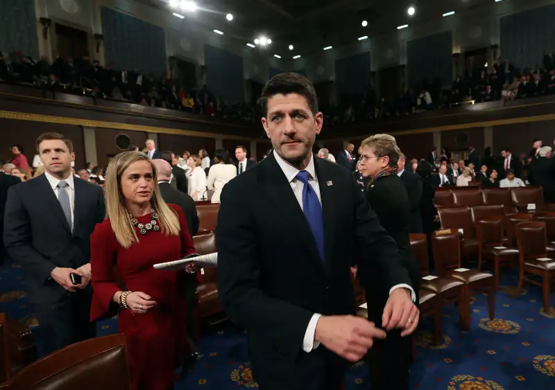 170426-paul-ryan-capitol-congress-healthcare-shutdown-government