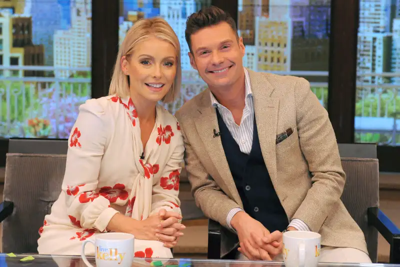 170501-ryan-seacrest-live-kelly-ripa