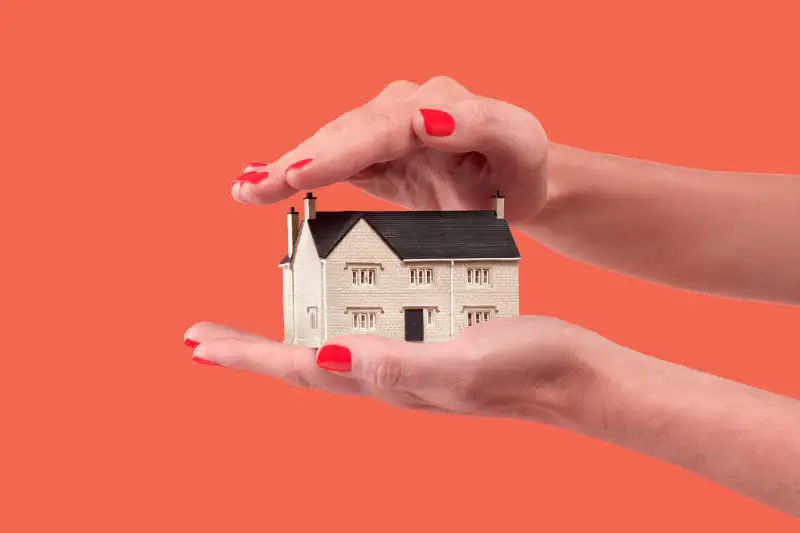 Home Insurance A Bad Credit Score Can Cost You Thousands Money home-insurance-a-bad-credit-score-can-cost-you-thousands-money
