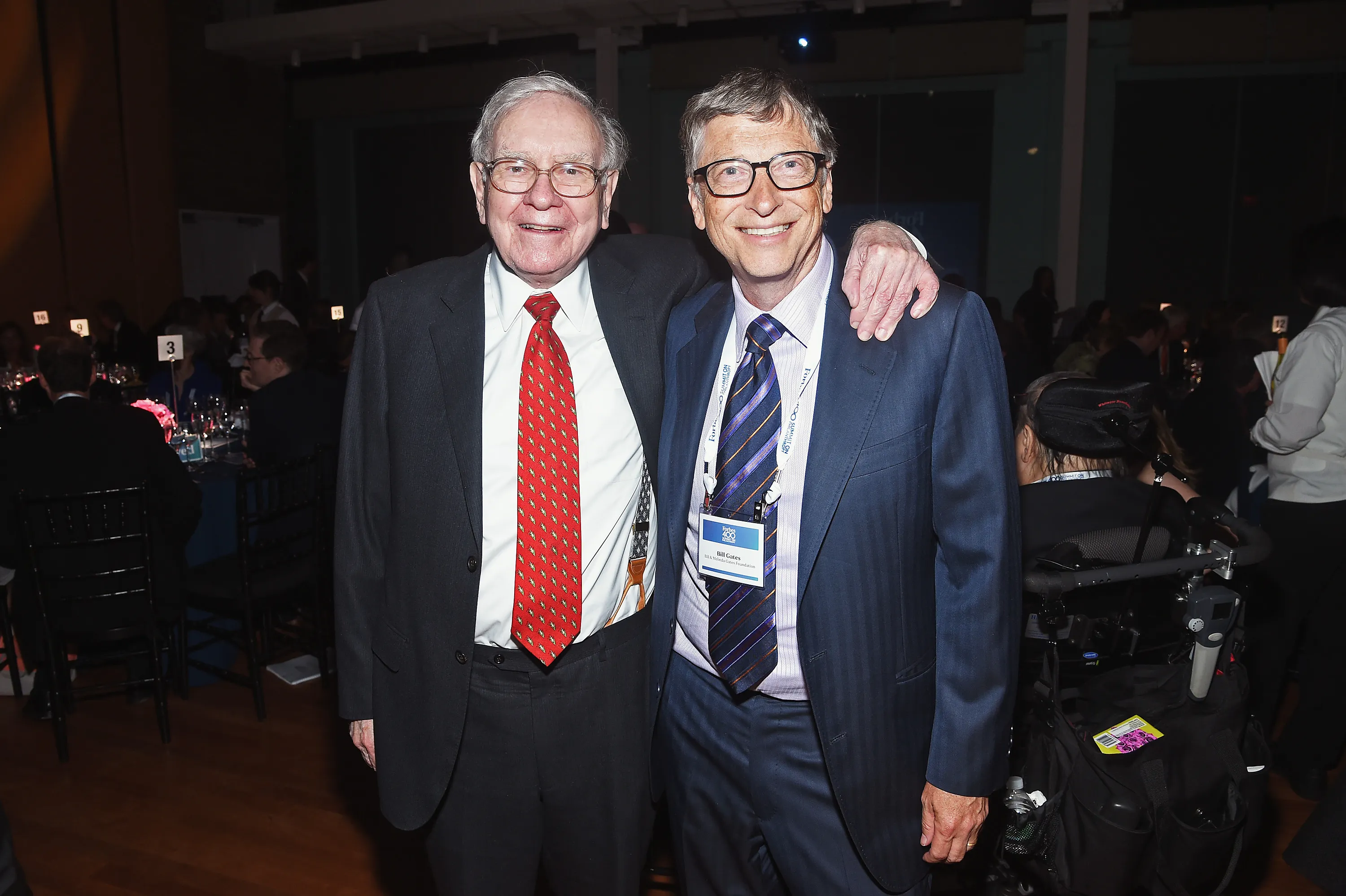 Bill Gates, Warren Buffett Giving Pledge: 14 New Billionaires | Money