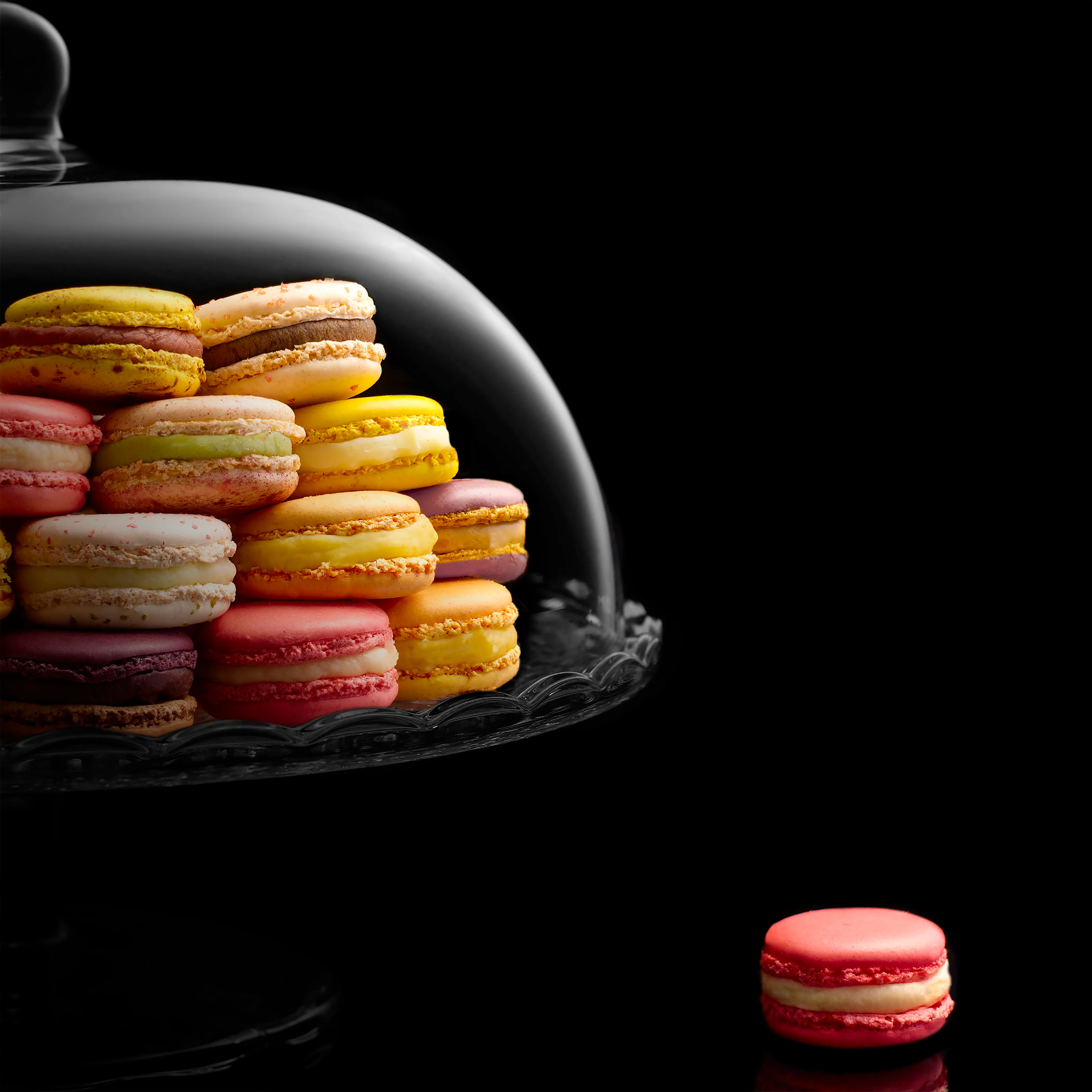 You Can Buy the World's Most Expensive Macaron for $9,703