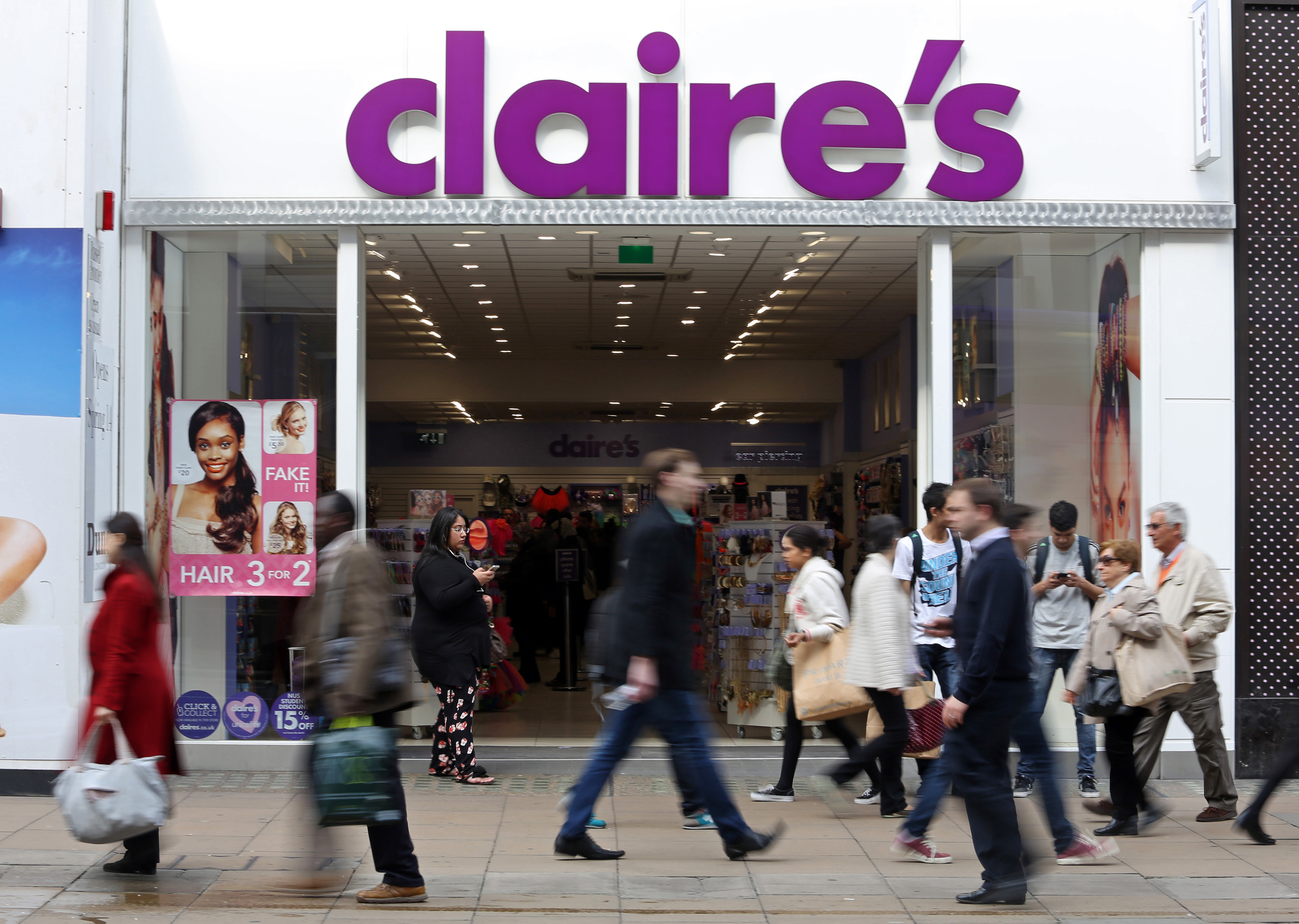 Claire's Accessories Jewelry Stores As Distress Deepens