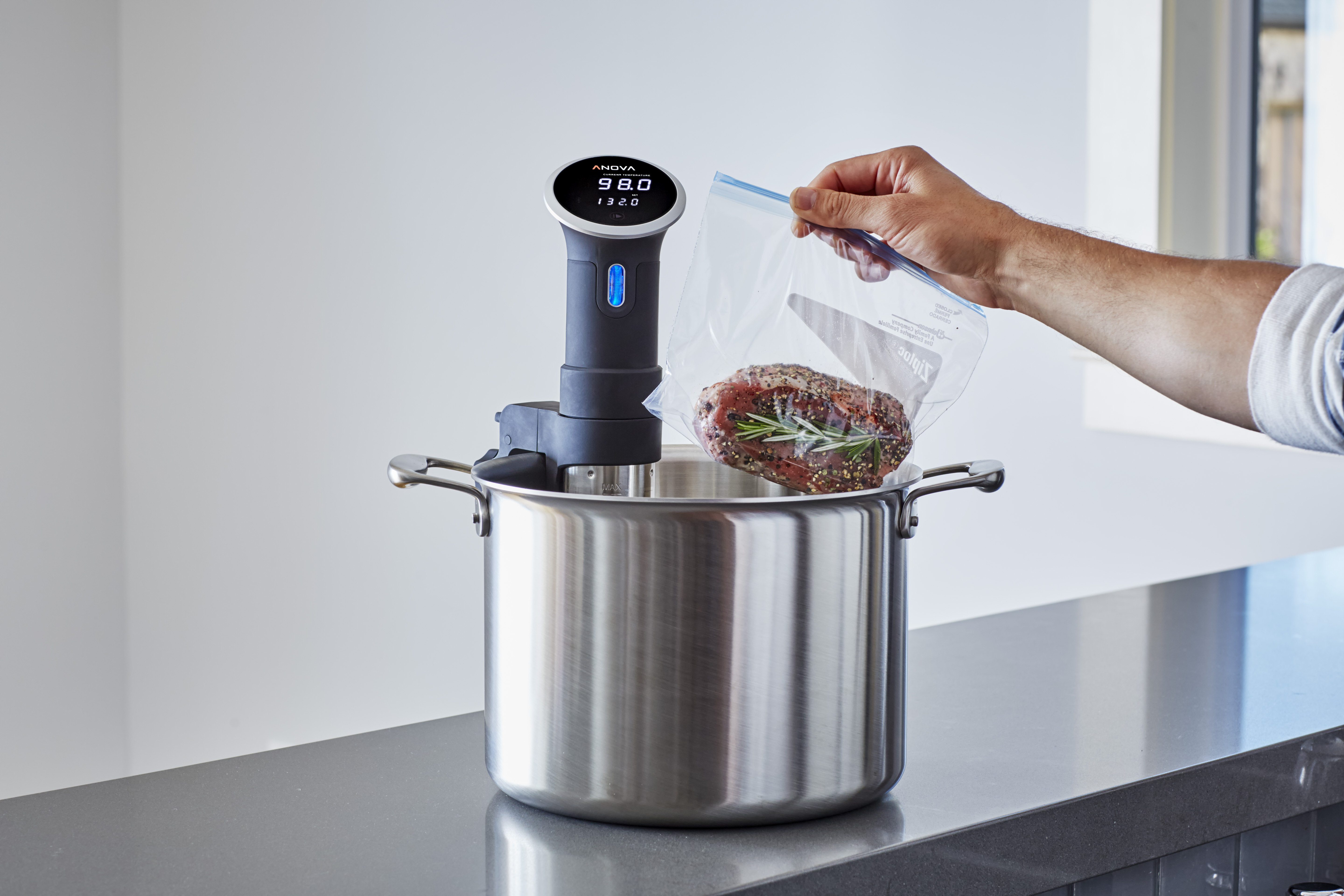 Sous Vide vs. Pressure Cooker: Everything You Need to Know - Cuisine  Technology