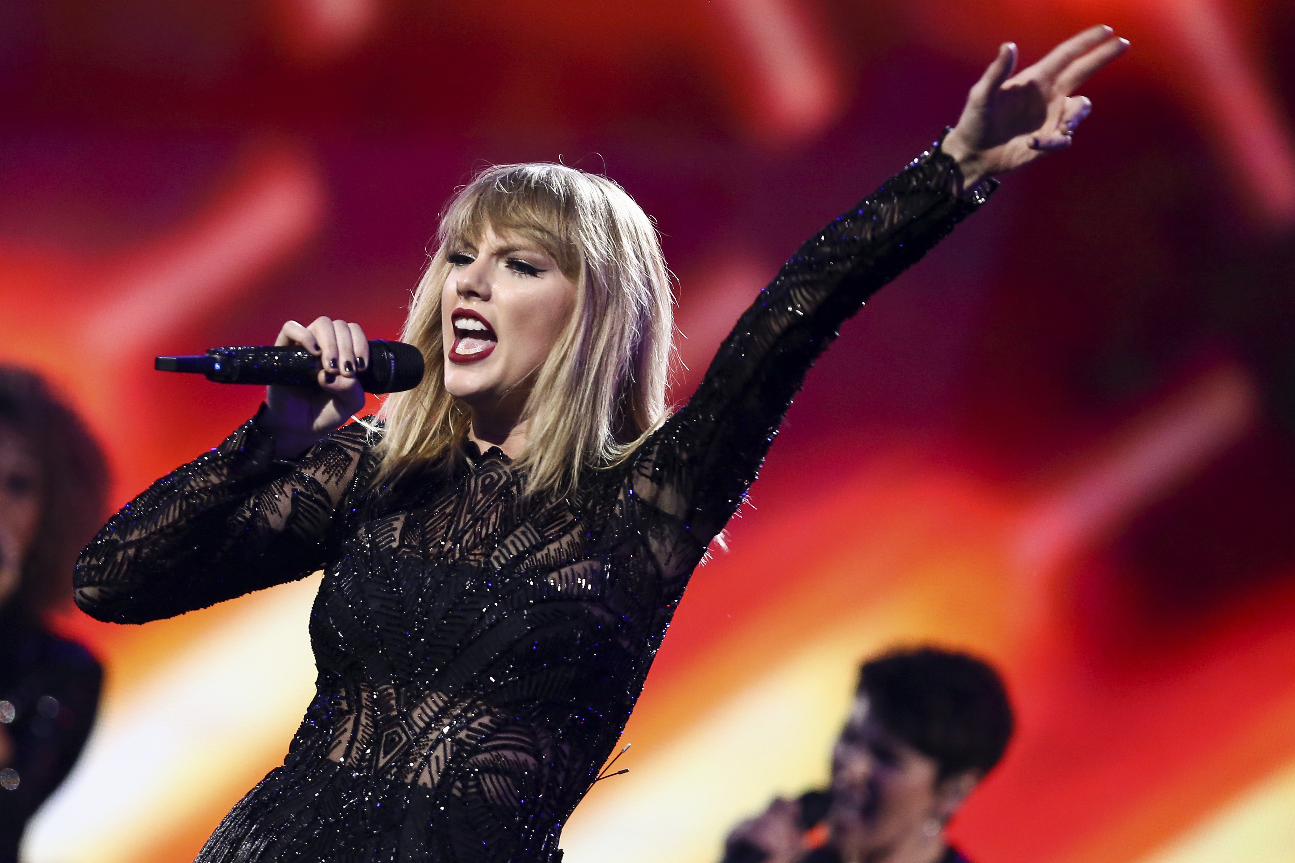 Here's Why Taylor Swift Is Selling $60 Snake Rings