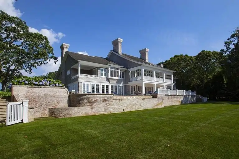 Jay Z and Beyoncé Hamptons Mansion