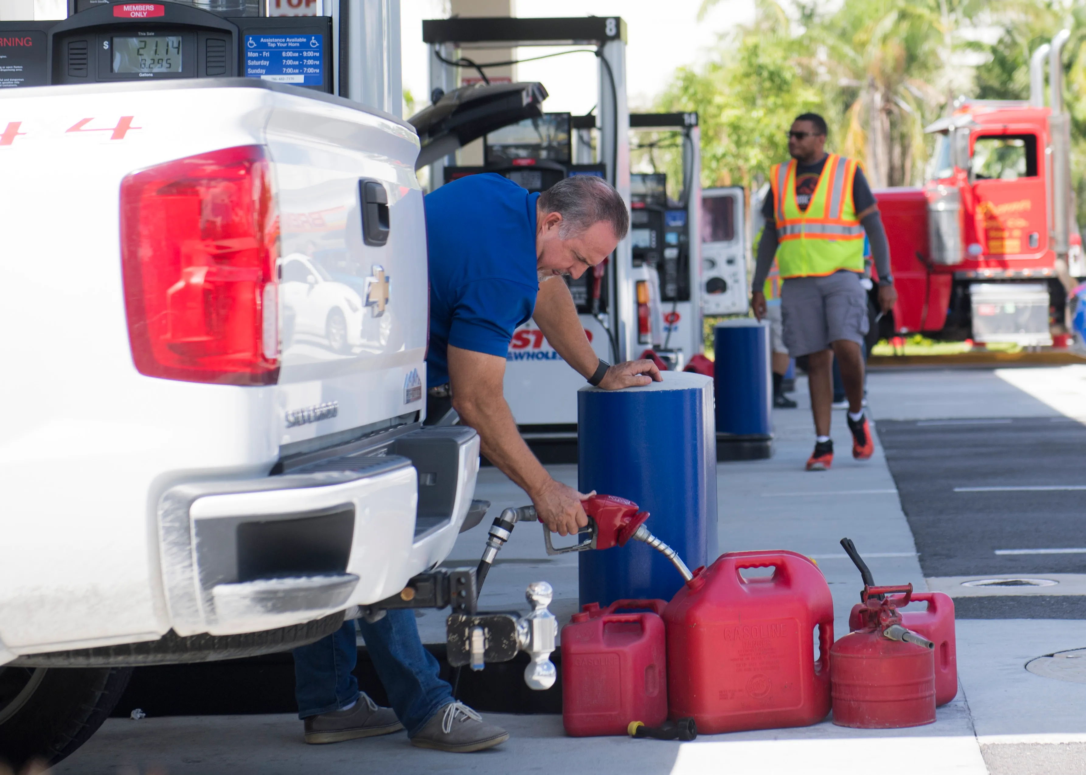 Florida Is Running Out of Gasoline. This App Is Helping People Find It