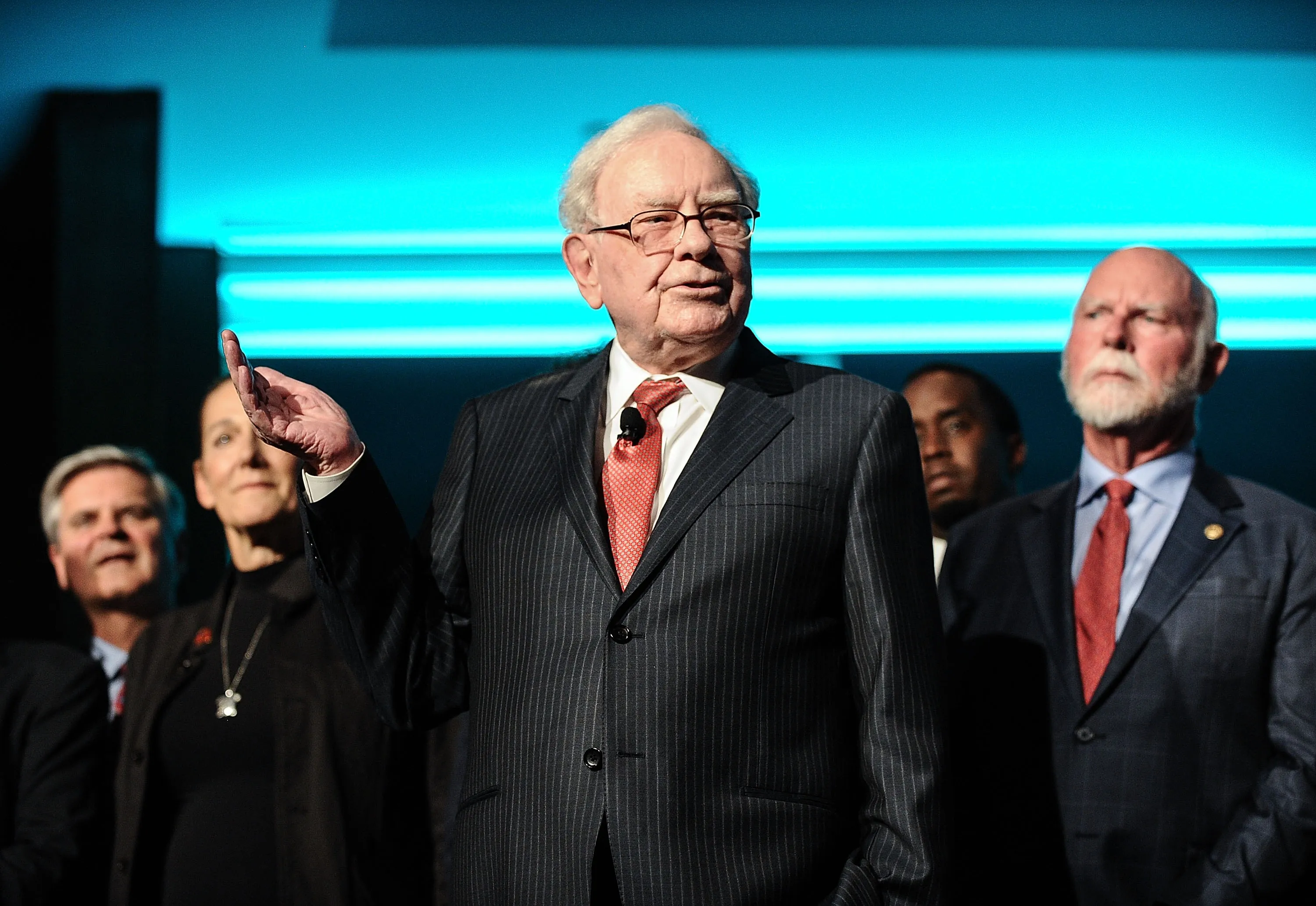 Warren Buffett Says the Dow Will Be Over 1 Million in 100 Years