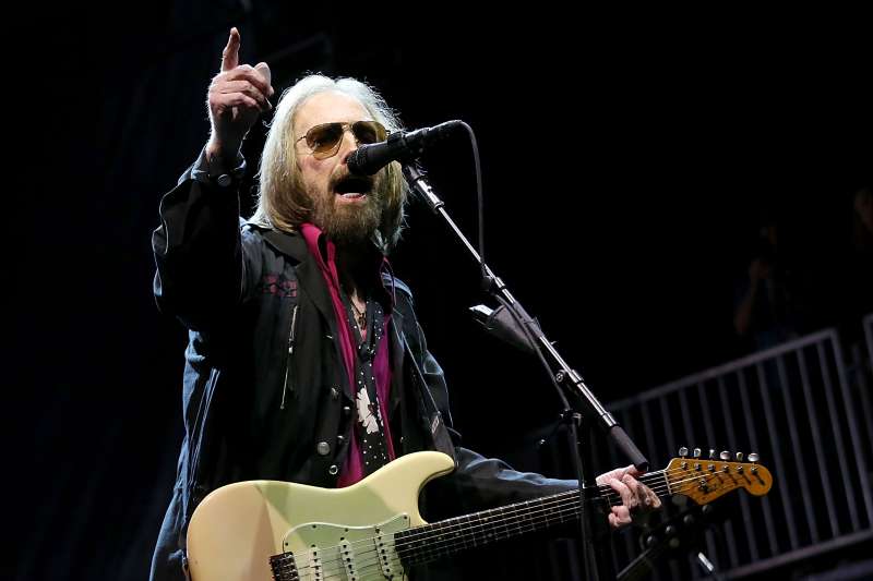 Tom Petty performs in concert on the third day of KAABOO Del Mar on September 17, 2017 in Del Mar, California.