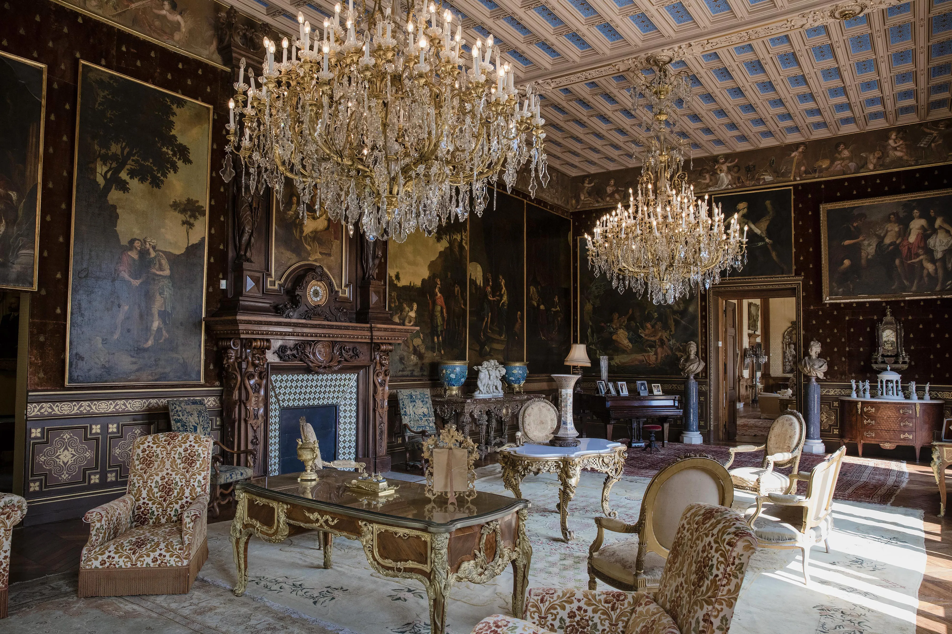 The Most Expensive House in the World Is Up for Sale