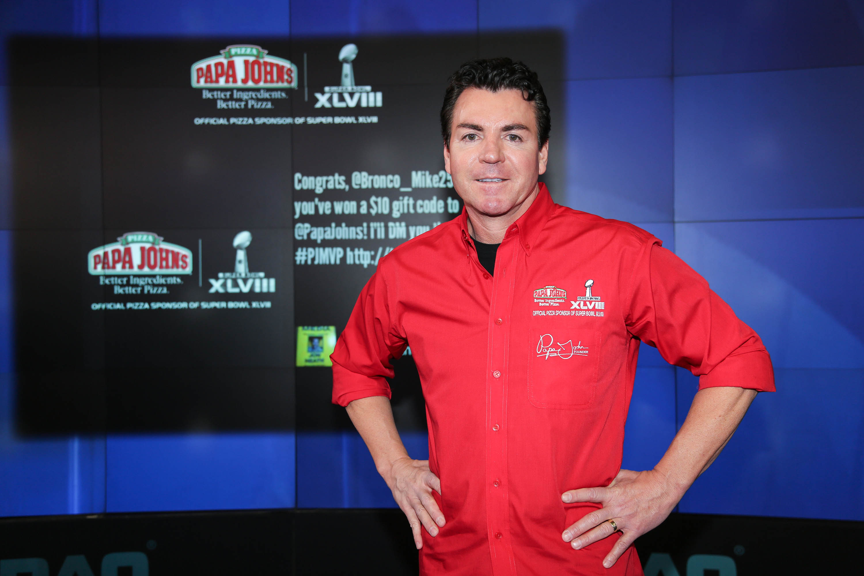 Papa John's CEO Blames Poor Pizza Sales on the NFL Protests