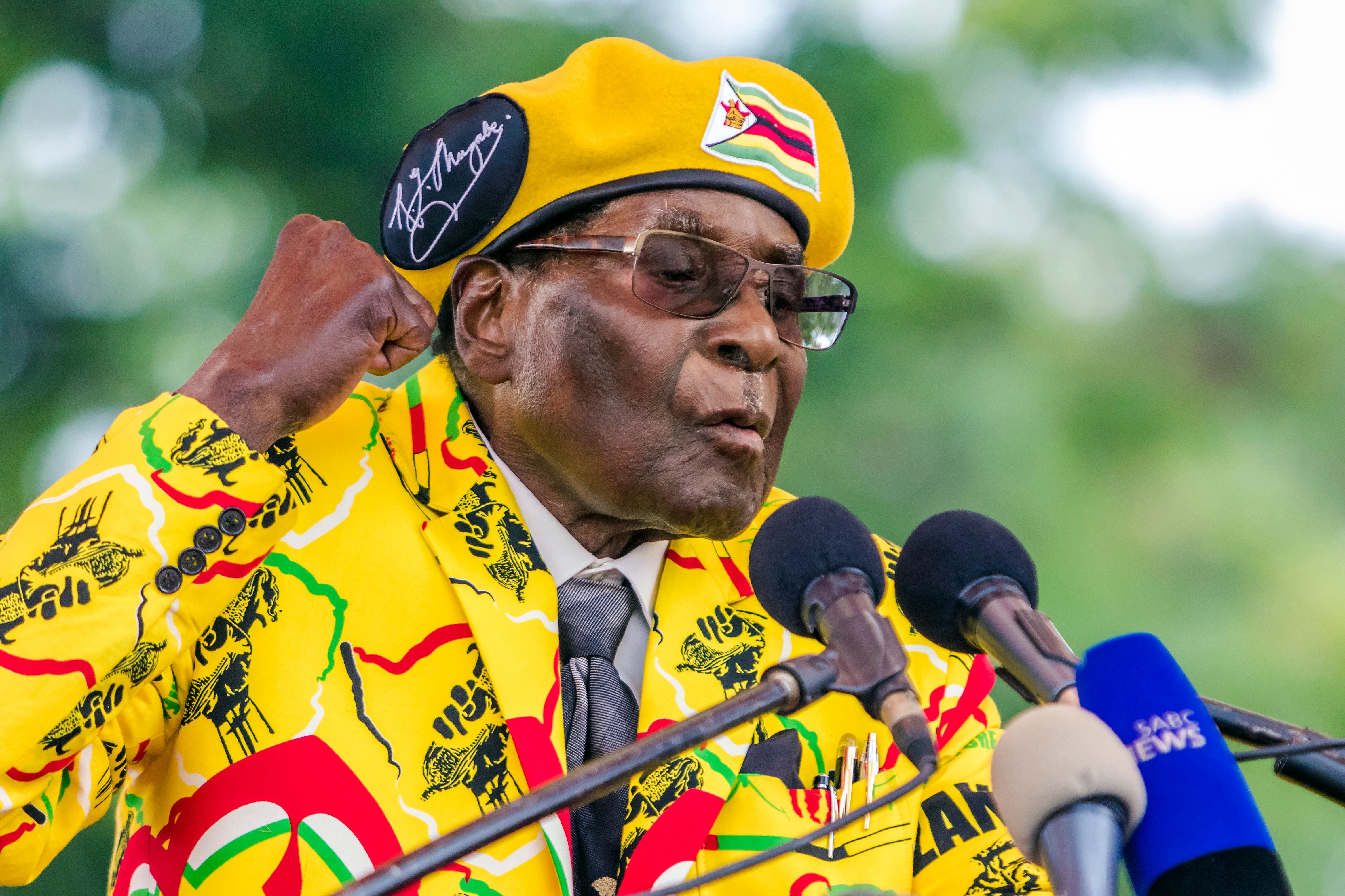 Robert Mugabe Accumulated Riches as Zimbabwe Crumbled. Here's What We Know About His Money