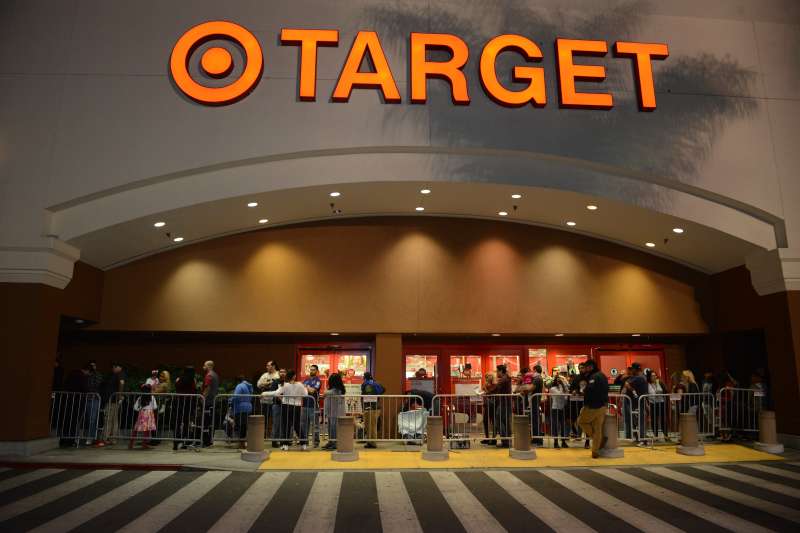 Shoppers wait outside for a Target store in Los Angeles to open on Thanksgiving Day last year.