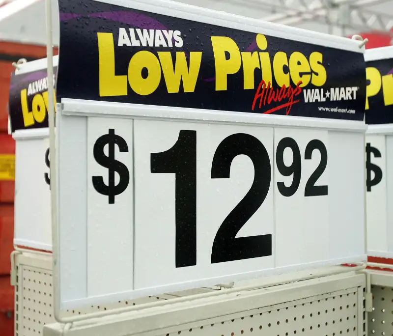 Wal-Mart Forecasts Better December Sales