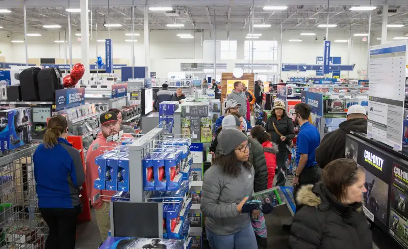 Holiday Shoppers Look For Bargains On Black Friday