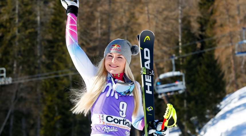 Lindsey Vonn of USA takes 1st place during the Audi FIS Alpine Ski World Cup Women's Downhill on January 20, 2018 in Cortina d'Ampezzo, Italy.