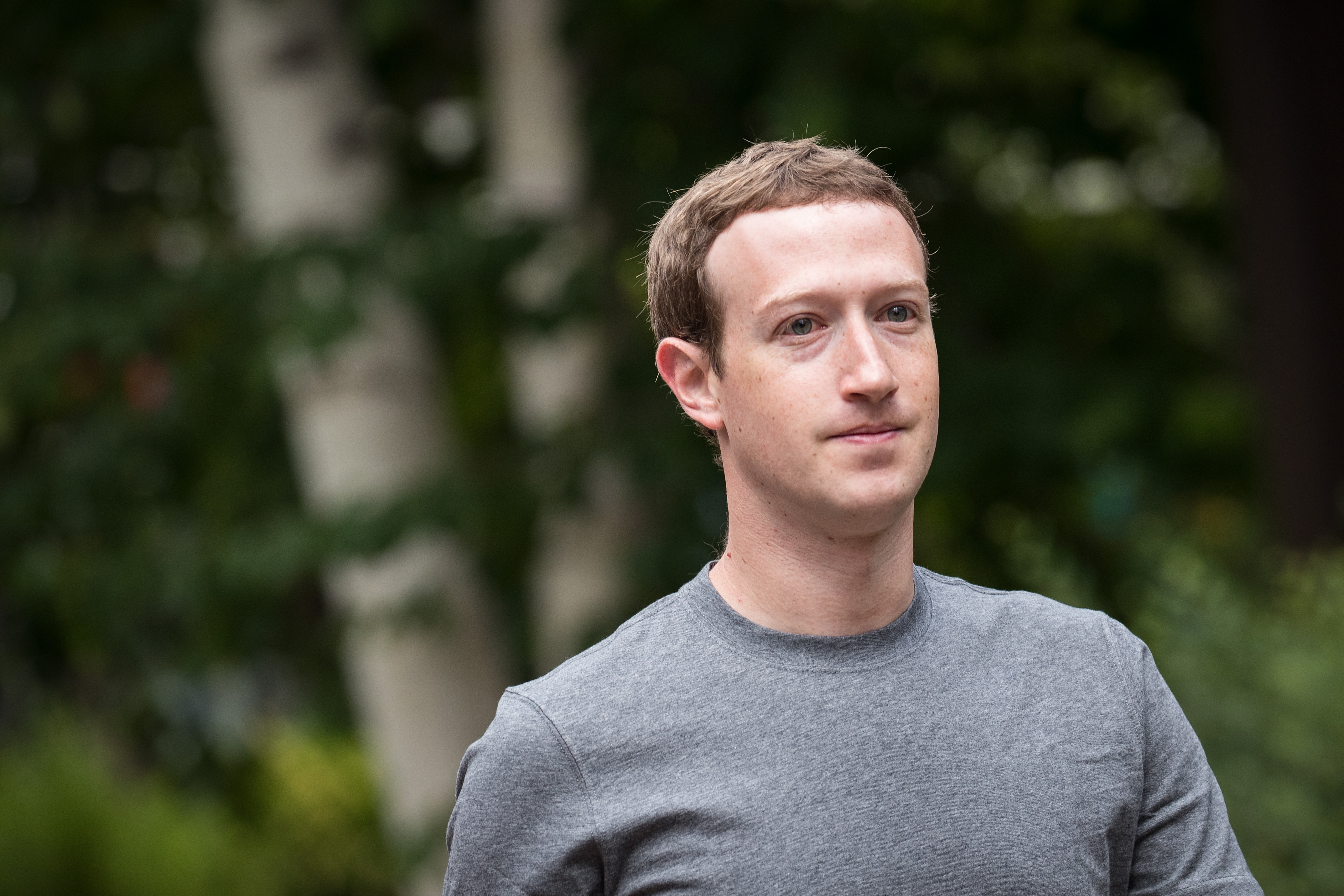 The Latest Change in Facebook's Feed Just Cost Mark Zuckerberg $2.9 Billion