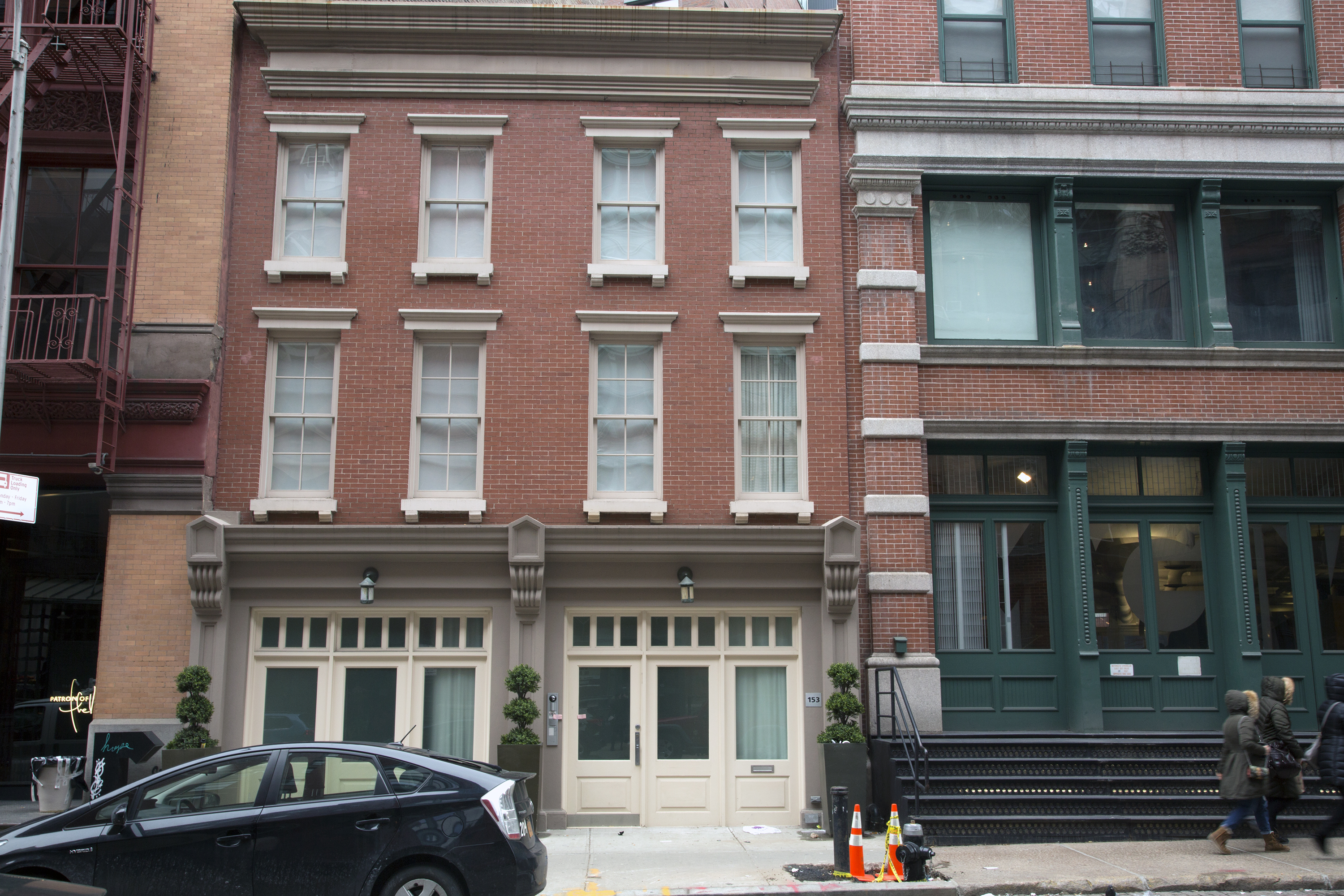 See the Block Where Taylor Swift Has Dropped $50 Million on 3 Apartments