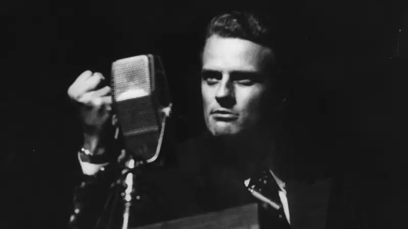 Billy Graham-preaching