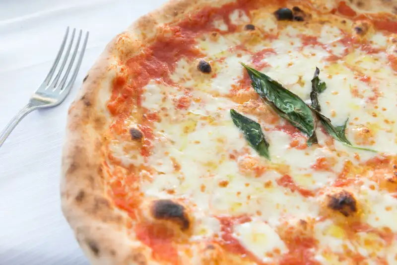 margherita-pizza-pie-day