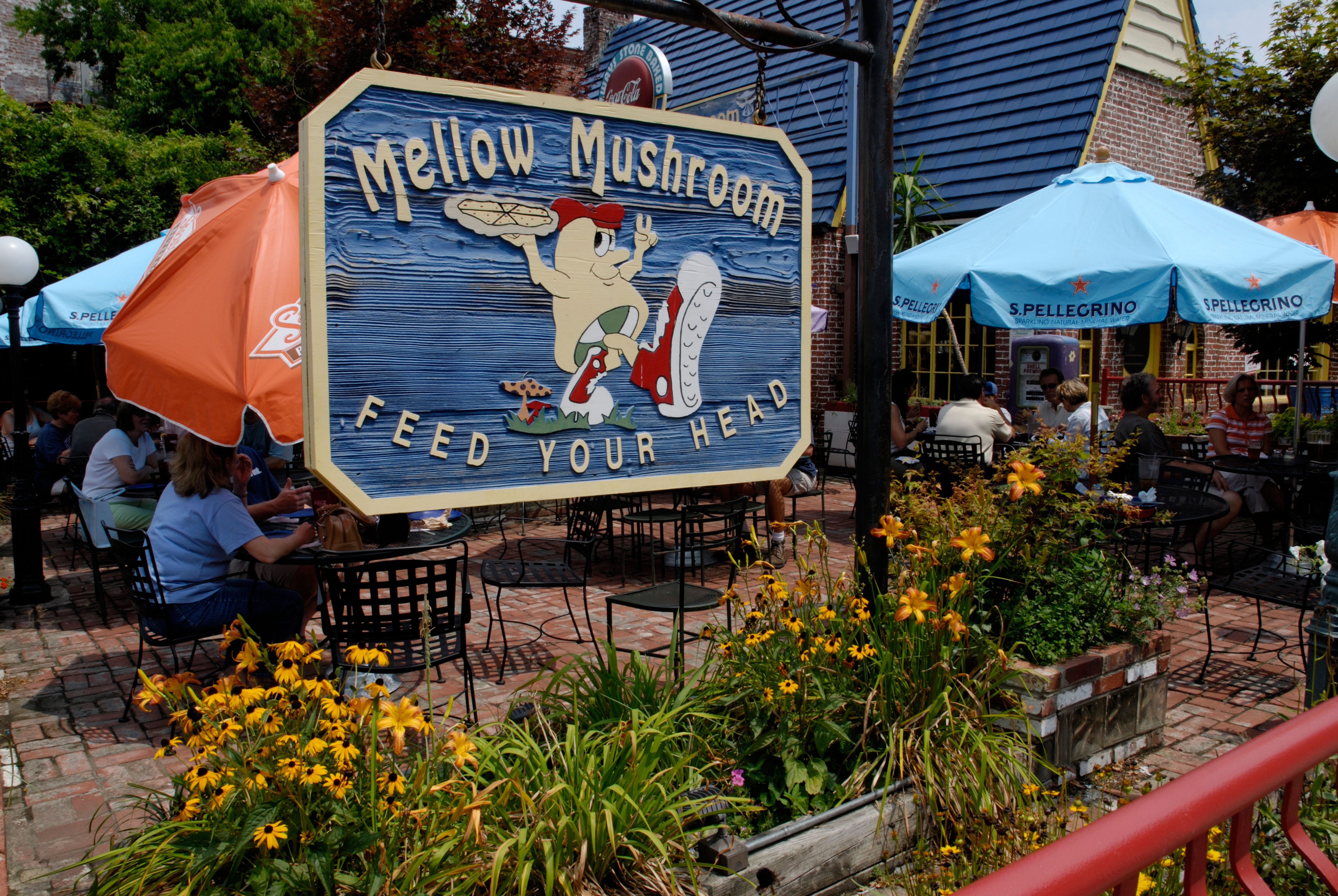 Mellow Mushroom pizza restaurant, a landmark establishment in Asheville, North Carolina