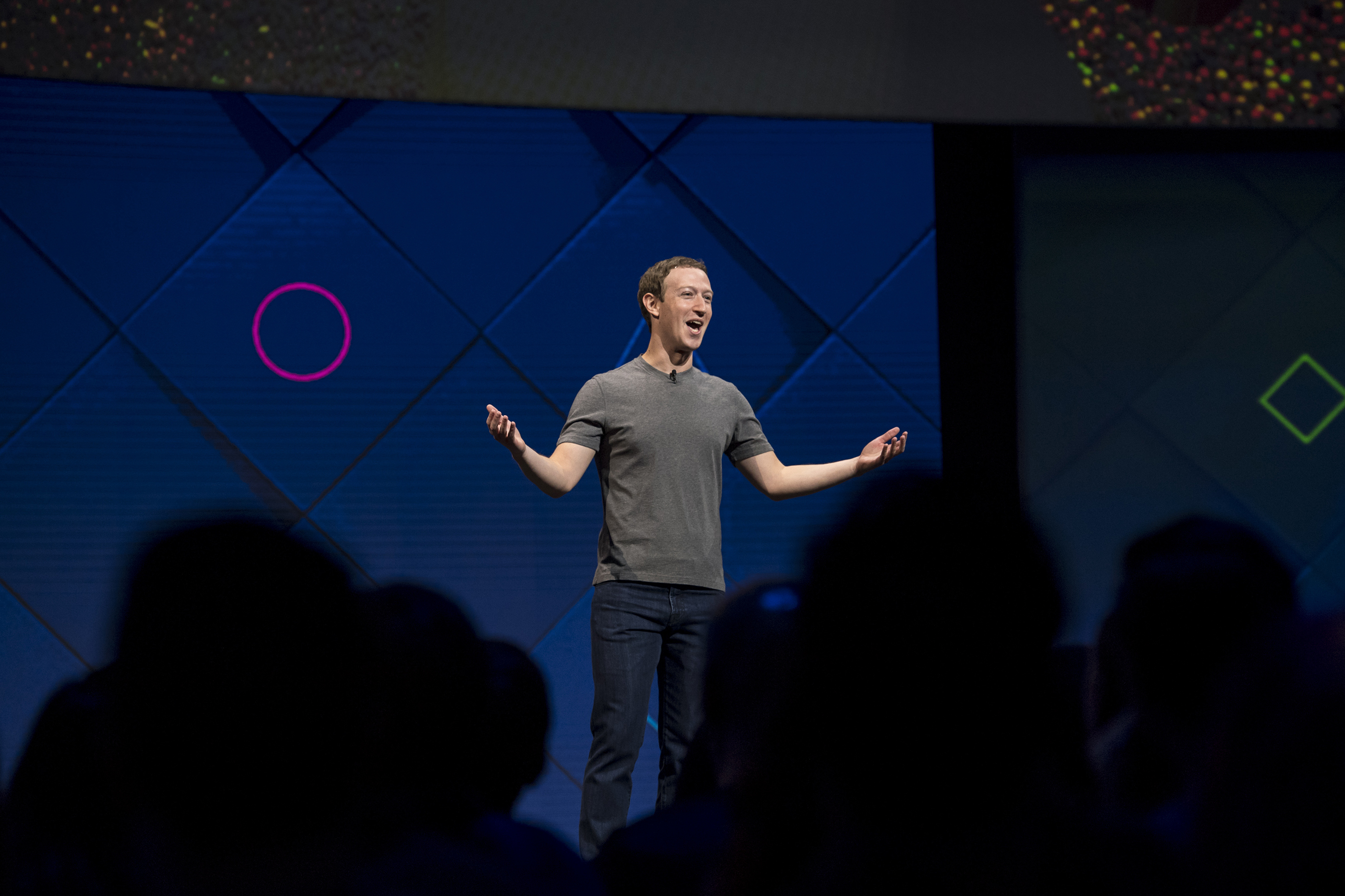 This Is Exactly How Much Your Personal Information Is Worth to Facebook